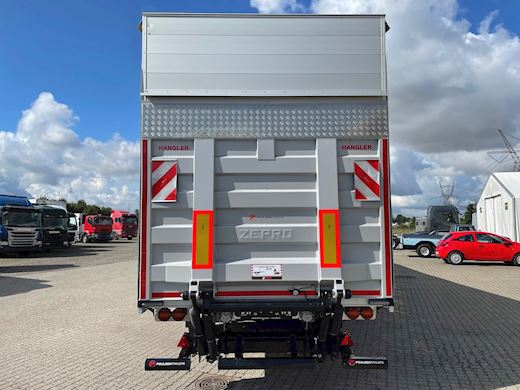 Hangler 3-aks gardintrailer Zepro lift + hævetag Gardin - 3