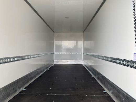 DAF Forvogn udlejes Koffer aufbau - 9