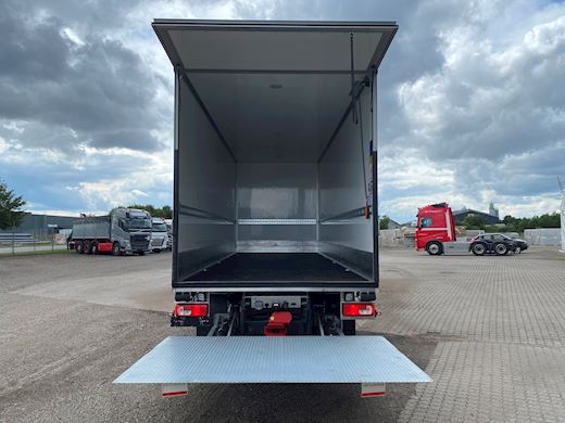 DAF Forvogn udlejes Koffer aufbau - 8
