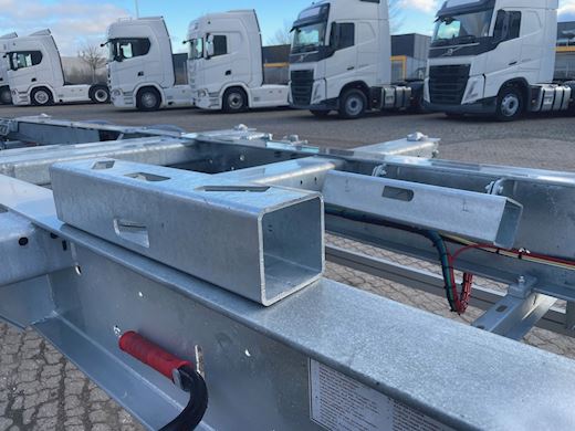 Hangler 3-aks 1x45/1x40/1x30/1x20/2x20 ADR Containerchassis - 14