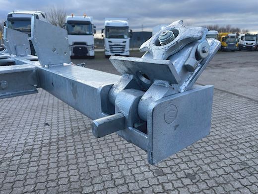 Hangler 3-aks 1x45/1x40/1x30/1x20/2x20 ADR Containerchassis - 12