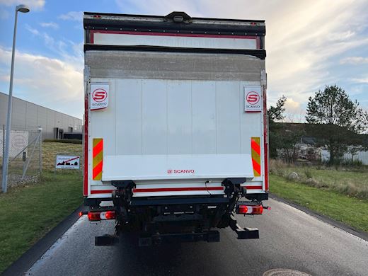 Mercedes-Benz Antos 2533 L Fast kasse - 2