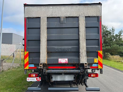 Volvo FE320 6x2*4 Fast kasse - 4