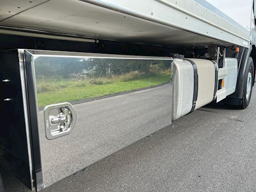 Volvo FE320 6x2*4 Fast kasse - 18