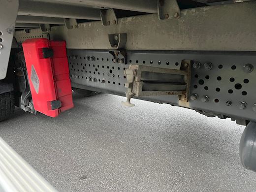 Mercedes-Benz Antos 1827 4x2 Fast kasse - 14