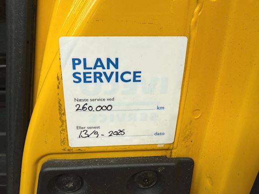 Iveco Daily 35-180 box/liftbil Lukket kasse - 20