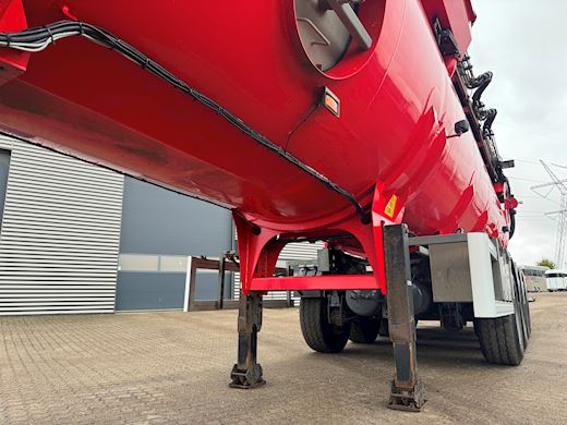 A.P. Gyllevogne 4-aks 38m3 gylletrailer biogas Gülle Auflieger - 9