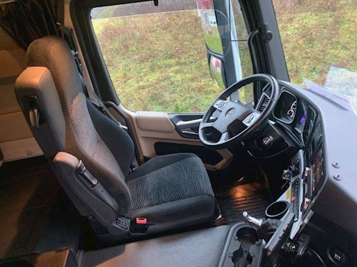 Mercedes-Benz Actros 1833 L 4x2 - Foldedørskasse Koffer aufbau - 18