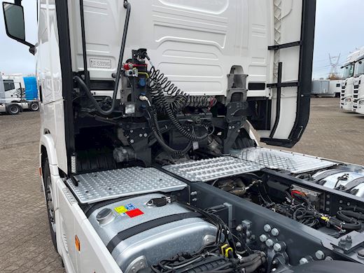 Scania S660 6x2 2950 Sattelzugmaschine - 8