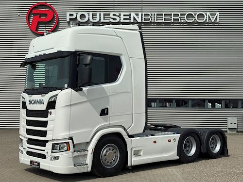 Scania S590 3150, Sattelzugmaschine