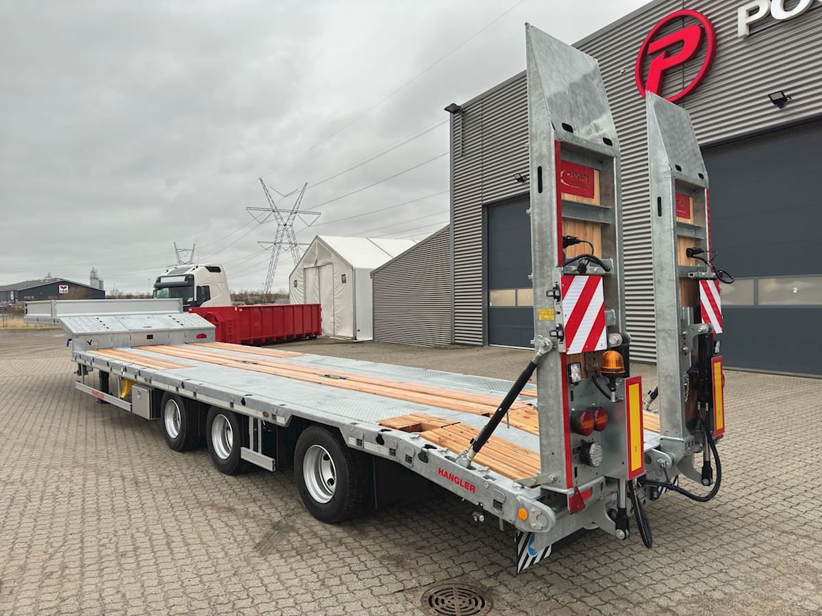 Hangler Hangler 3-aks 2,80m ramper Maskintrailer