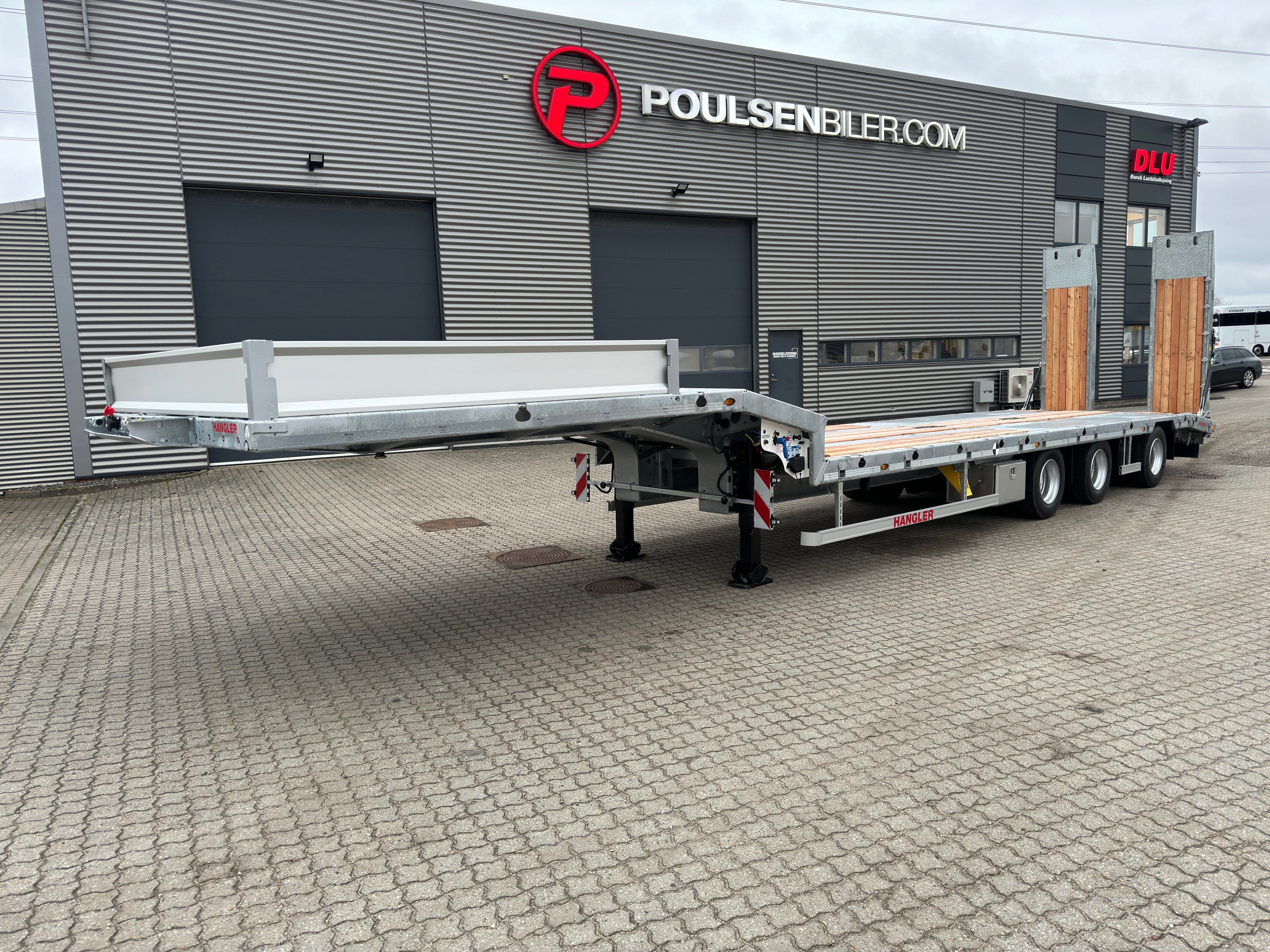 Hangler Hangler 3-aks 2,80m ramper Maskintrailer
