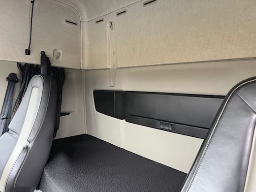 Volvo FM330 Foldedørskasse Fast kasse - 12
