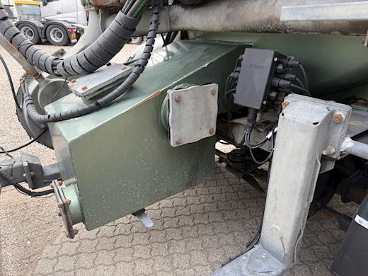 A.P. Gyllevogne 4-aks 38m3 gylletrailer Slurry Tanker - 18