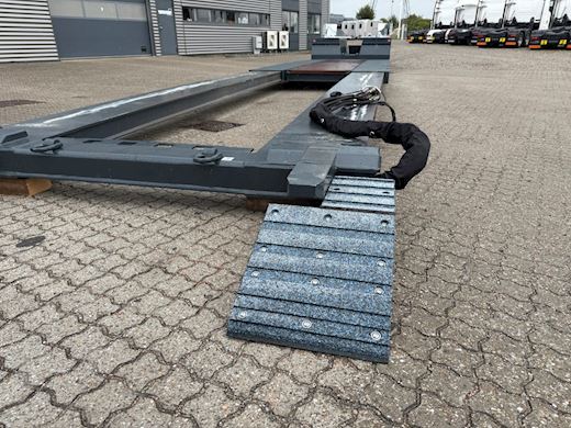 SCHEUERLE U9 FL02 EuroCompact sengetrailer Nedbygget med seng - 15