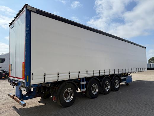 BP Trailer 4-aks gardintrailer med truckbeslag Curtains - 4