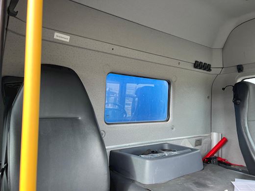 Scania P320 Closed box - 11