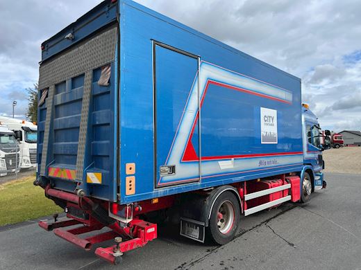 Scania P320 Closed box - 2