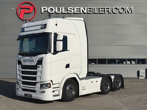 Scania S560 2950 6x2, Trækker