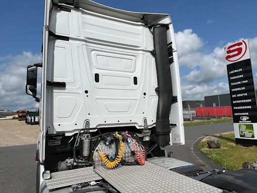 Mercedes-Benz Actros 2548 LS Tractor unit - 6