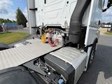 Mercedes-Benz Actros 2548 LS Tractor unit - 8