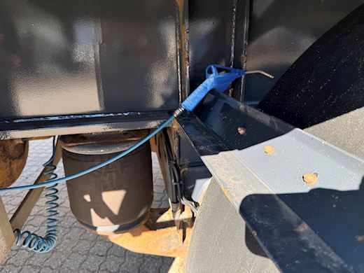 BP Trailer 4-aks med truck beslag Curtains - 10