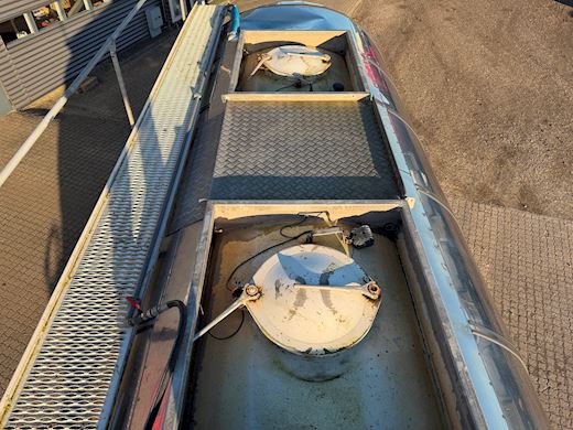 Intercunsult 3-aks tanktrailer 3-rum Tankopbygning - 21