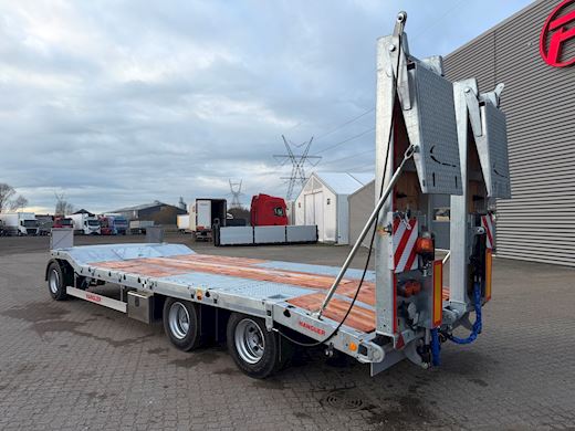 Hangler 3-aks, Hydraulisk ramper, Galvaniseret. Maskinanhænger - 2