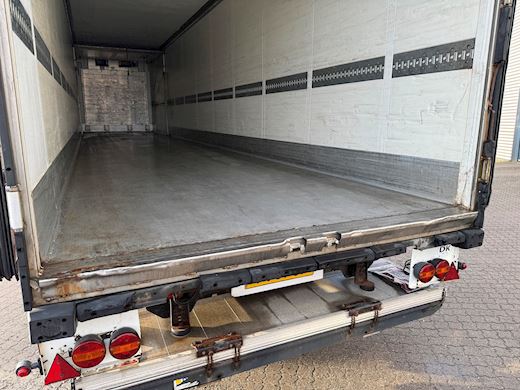 Schmitz 3-aks 2-temp køletrailer Køle - 11