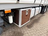 Mercedes-Benz Actros 2533 6x2/4 Gardin - 9