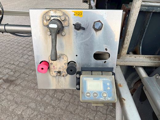 Hobur FP 3-aks 34m3 Gülle Auflieger - 17