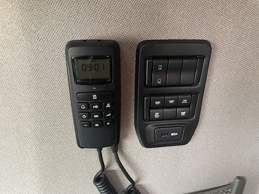 Scania S660 6x2 hydr Sattelzugmaschine - 18