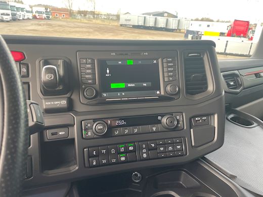 Scania S660 6x2 hydr Sattelzugmaschine - 16