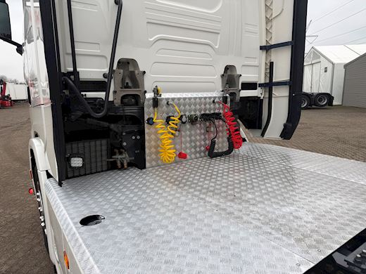 Scania S660 6x2 hydr Sattelzugmaschine - 7