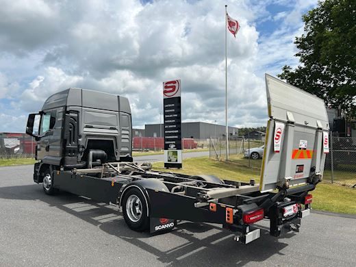 MAN TGL 8- 220 4x2 Inkl. 2 stk veksellad Wechselrahmen/Containeranhänger - 11