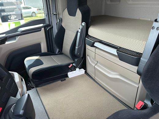 MAN TGL 8- 220 4x2 Inkl. 2 stk veksellad Wechselrahmen/Containeranhänger - 24