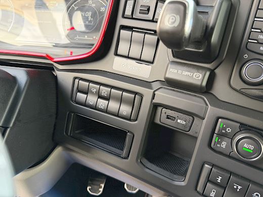 Scania R660 6x2 m.hydr Sattelzugmaschine - 25