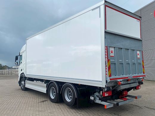 DAF XF480 6x2 Box m. lift Fast kasse - 6