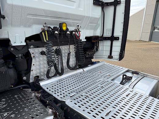 Iveco S-Way 480 Tractor unit - 7