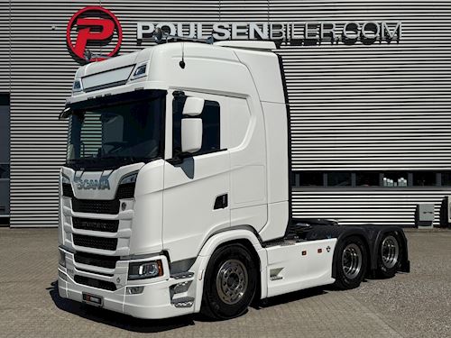 Scania S770 6x2 V8, Tractor unit