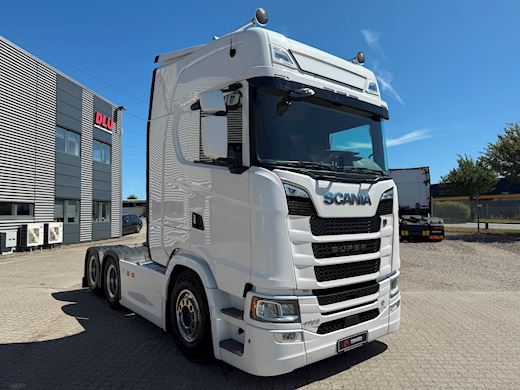 Scania S770 6x2 V8 Tractor unit - 3