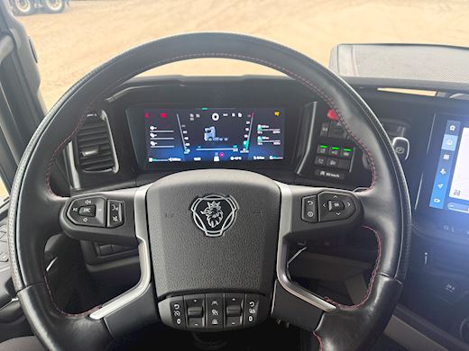 Scania S660 2950 6x2 Tractor unit - 11