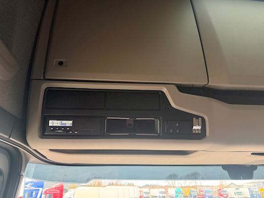 Scania S660 2950 6x2 Tractor unit - 15