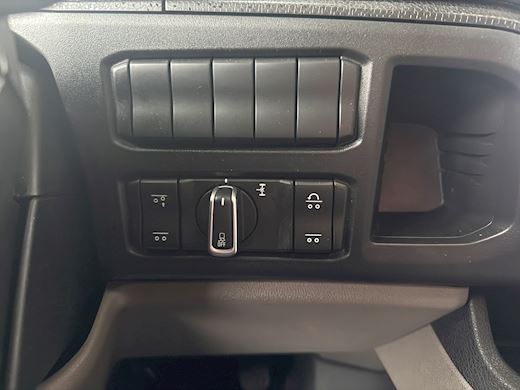 Scania S660 2950 6x2 Tractor unit - 16