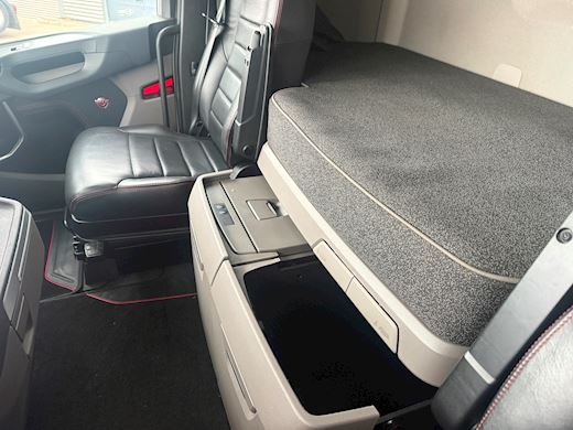 Scania S660 2950 6x2 Tractor unit - 20