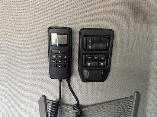 Scania S660 2950 6x2 Tractor unit - 21