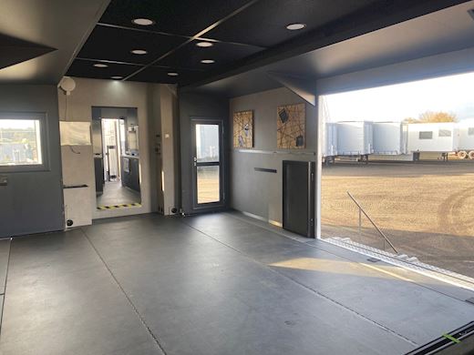 Krone 2-aks udstillings trailer Udstillings Trailer - 9