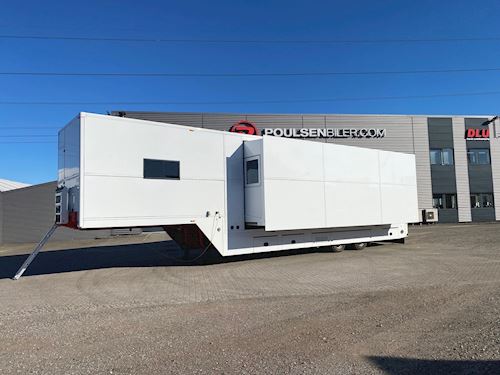 Krone 2-aks udstillings trailer, Udstillings Trailer