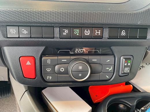 DAF XF480 6x2 Distribution Fast kasse - 19