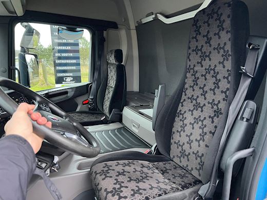 Scania P280 B 4x2 NB Gardin - 7